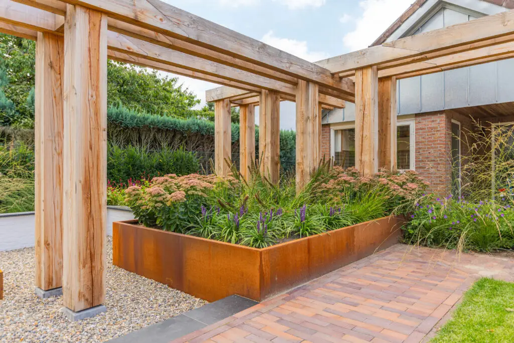 Houten pergola, De Middelpas